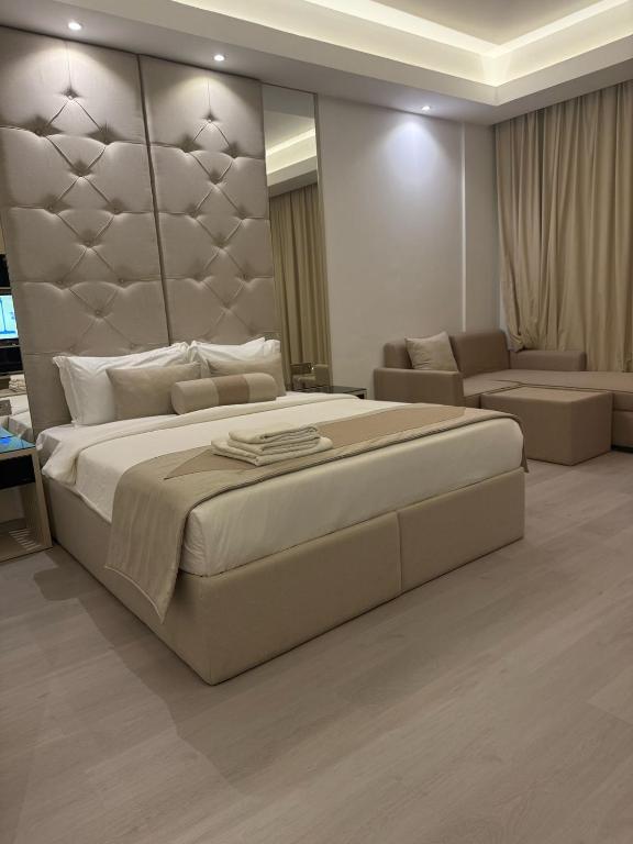 Postel nebo postele na pokoji v ubytování Dibba Sea View Hotel by AMA Pro