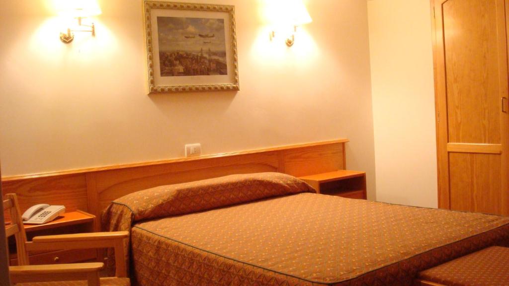 Hotel San Juan II, O Casal Pontevedra, Spain - Booking.com