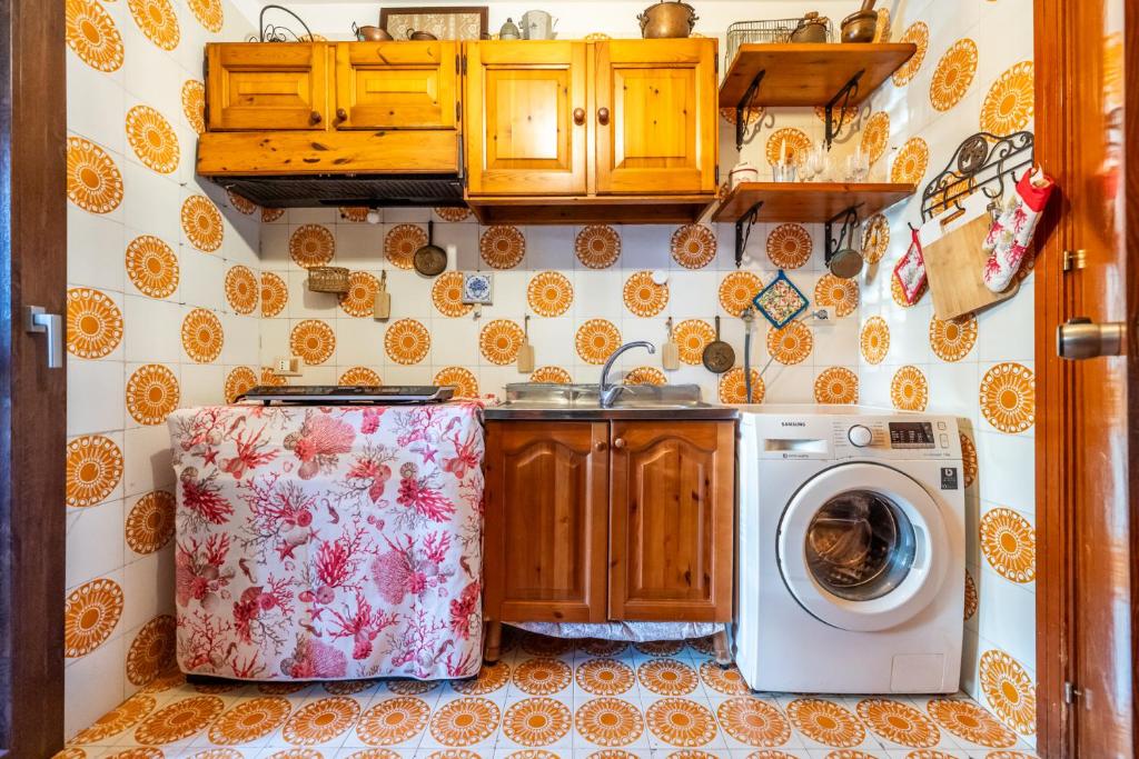 Cucina o angolo cottura di A pochi passi dal mare