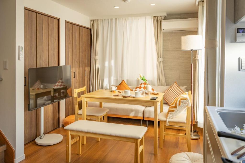 ikebukuro three storey villa,three bedrooms,9-10 people