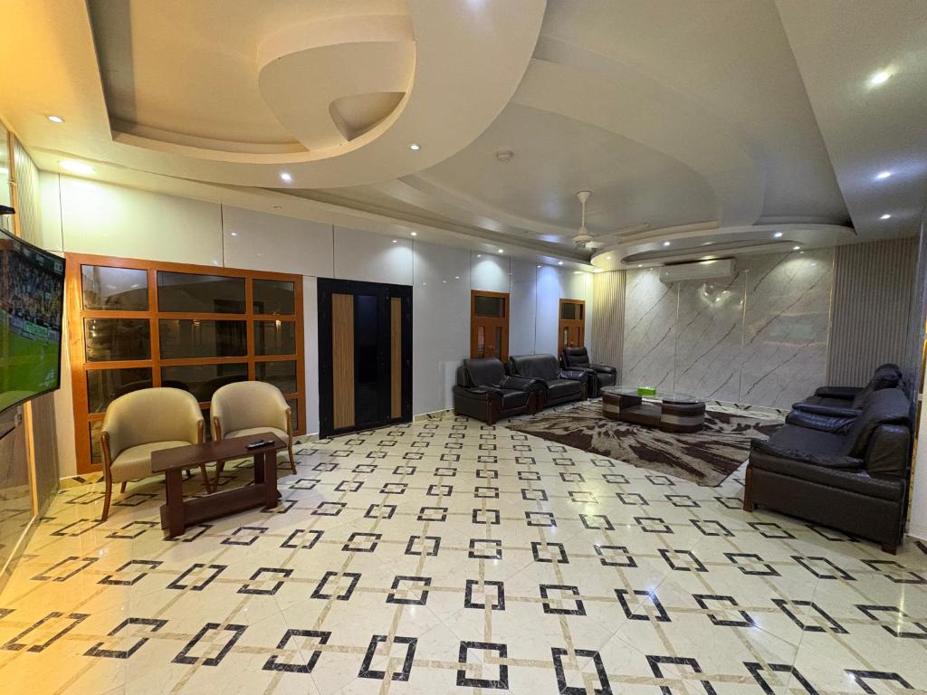Posezení v ubytování AlZaeem Resort & Hotels