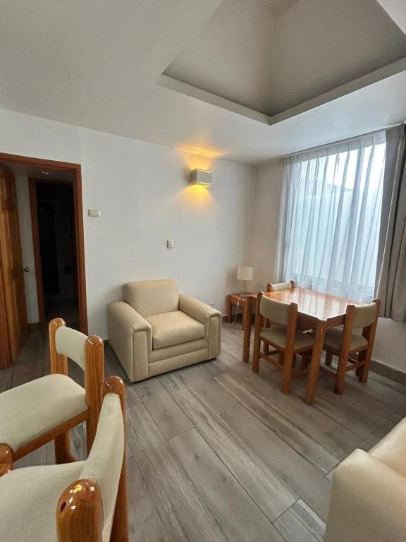Suites Arquimedes 33 photo