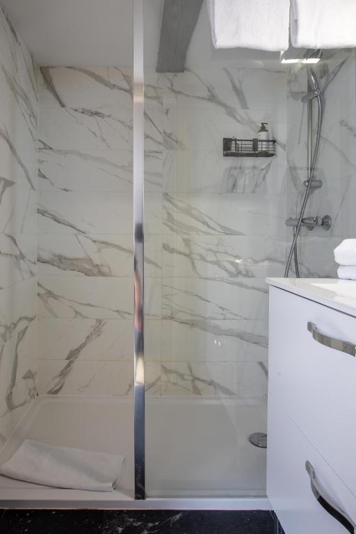 Kúpeľňa v ubytovaní Duplex atypique au cœur de Mulhouse