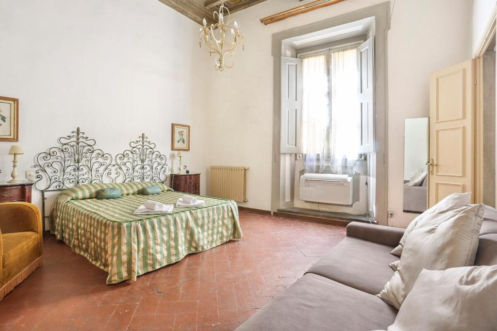 Santa Croce Renaissance House