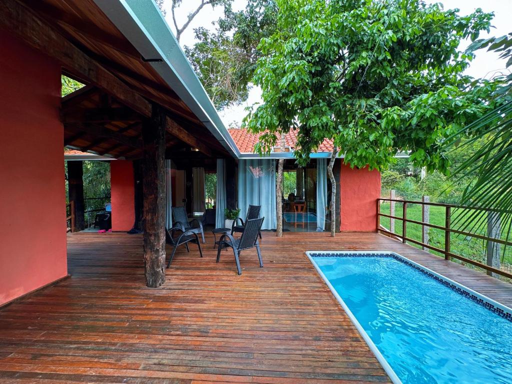 Bazén v ubytování Casa Aroeira 3 quartos3 Banheiros piscina nebo v jeho okolí