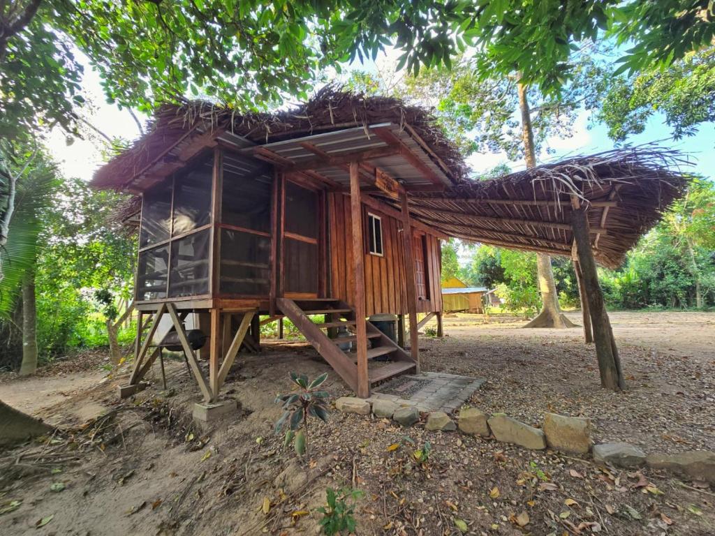 Cotton Tree Cabin at Freshwater Creek Cabanas