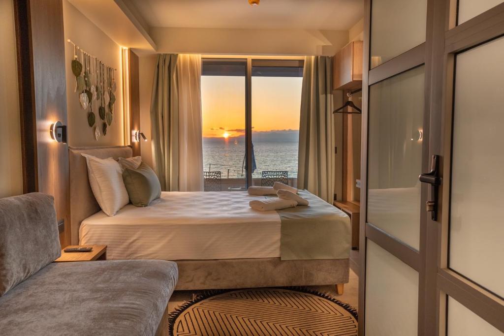 Messinian View - Resim 2