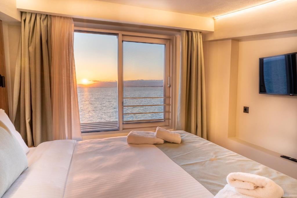 Messinian View - Resim 27