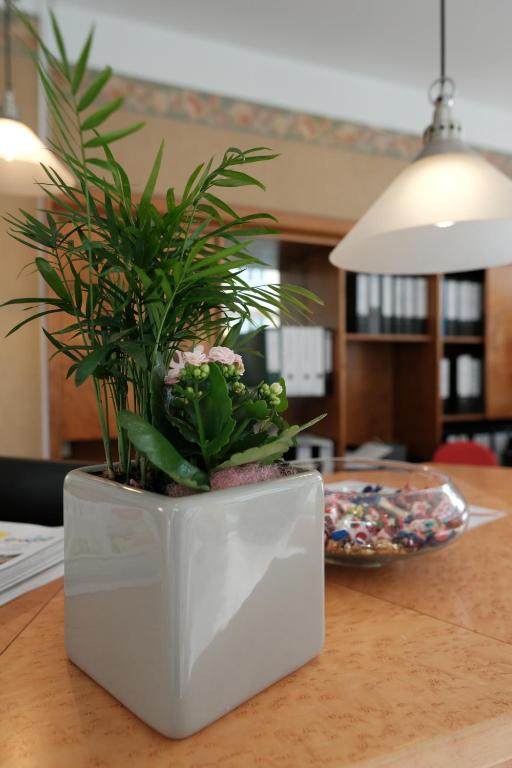 Hotel Residenz Duesseldorf - Resim 30