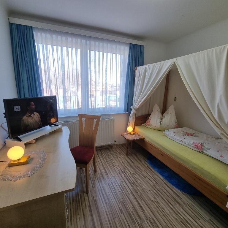 Hotel Sananda-Farm - Resim 10