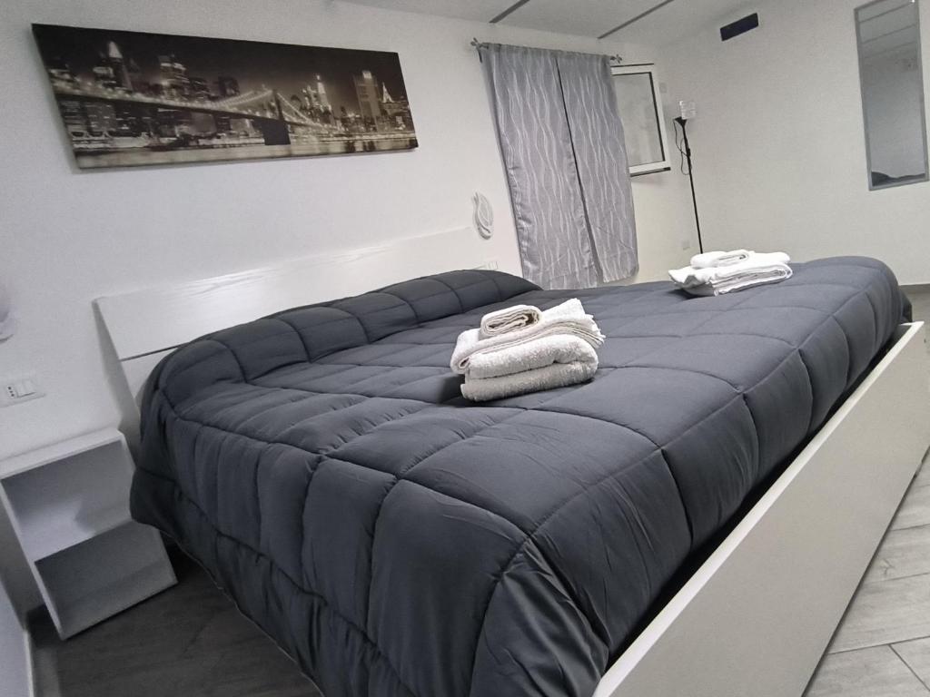 Ένα ή περισσότερα κρεβάτια σε δωμάτιο στο B&B Vicolo50 Salerno