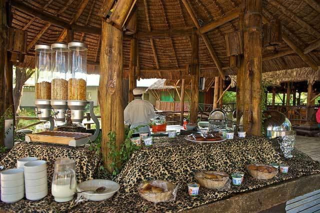 Essen in der Zelt-Lodge oder in der Nähe