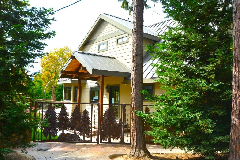 Bygningen som feriehuset ligger i