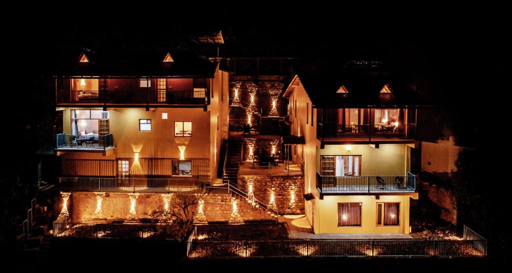 Bangunan di mana terletaknya hotel