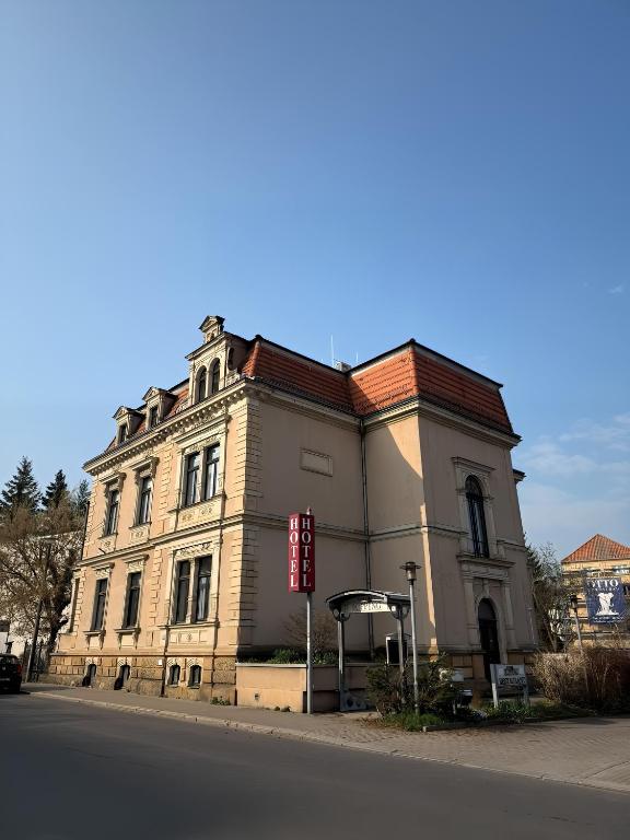 Hotel Villa Noel am Hauptbahnhof - Resim 19