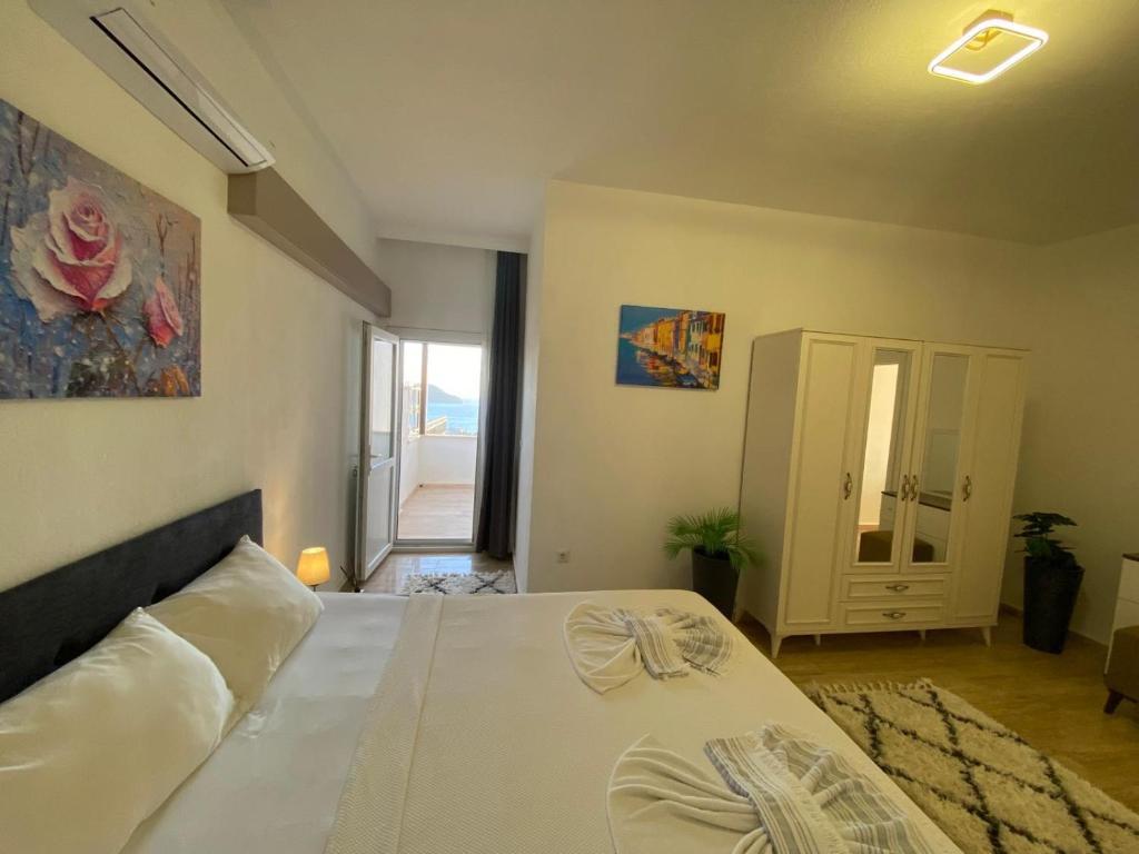 A bed or beds in a room at Bodrum eaSon Villa & House 350m2 Full Sea View with Private Infinity Pool