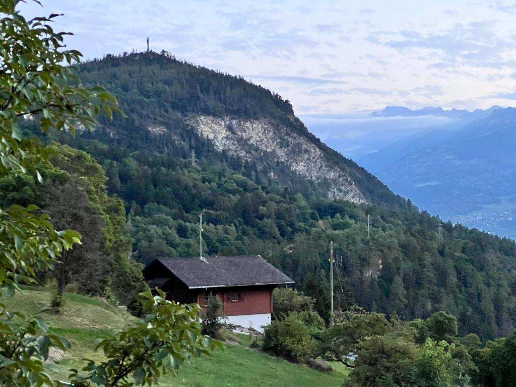 Loodusmaastik of the bed and breakfast lähedal