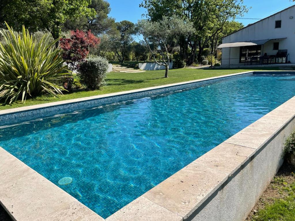 Villa Cireline en Provence, Rognes, La Fontaine du Roy
