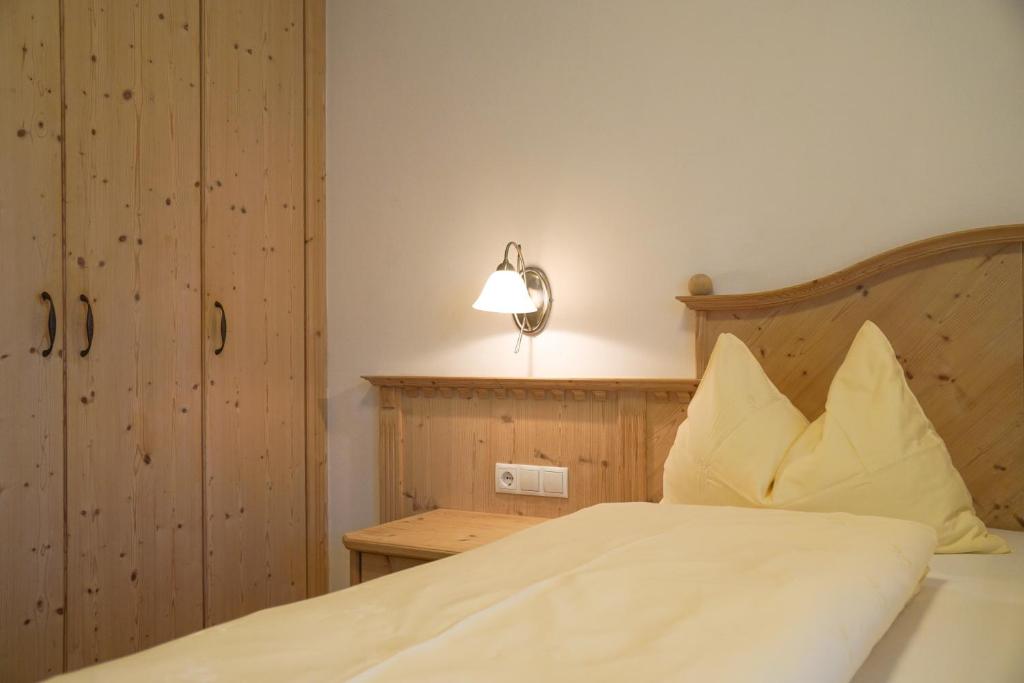 Postel nebo postele na pokoji v ubytování Oberwirtshof
