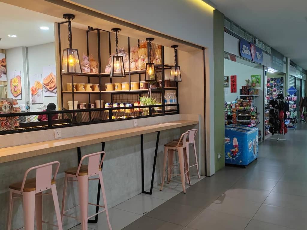 Lounge nebo bar v ubytování LI HUA HOTEL , BINTULU SENTRAL