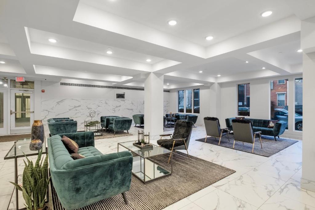 Posezení v ubytování Luxury 1br Nolibs Pool Access