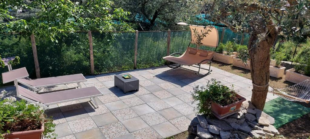Ogród w obiekcie SUN & RELAX, relaxing location with seaview