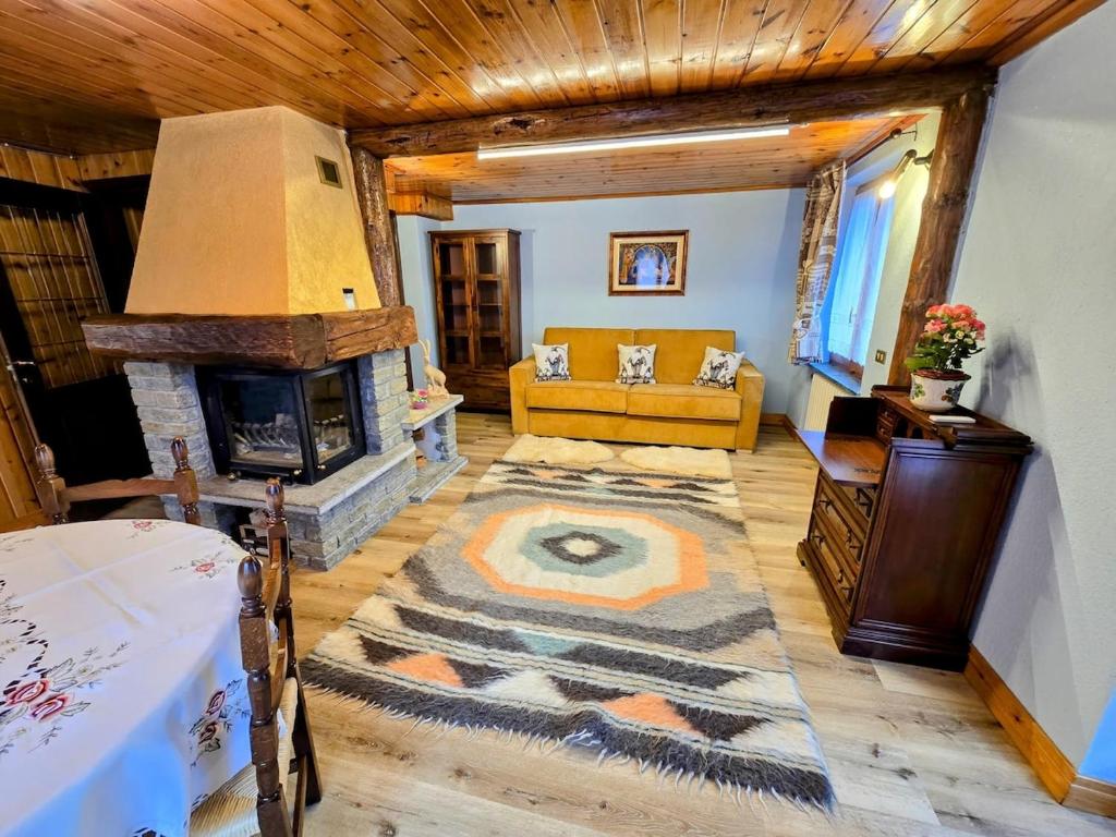 Χώρος καθιστικού στο 360 Viewpoint Alpine Apartments " Mont Cervin "