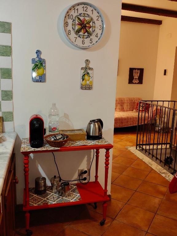 Zestaw do parzenia kawy i herbaty w obiekcie Sabbenerica - Palermo
