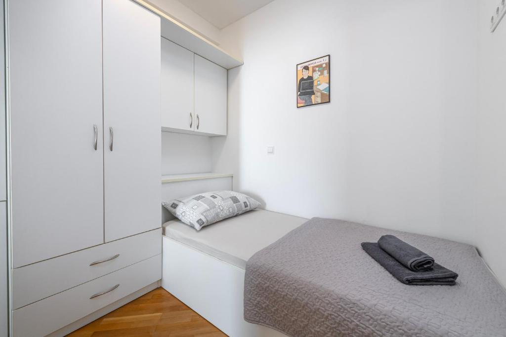 Posteľ alebo postele v izbe v ubytovaní Apartment Mirna