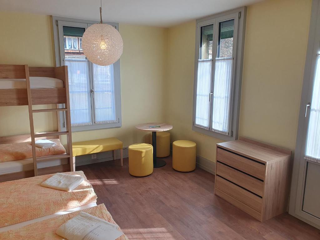 Postel nebo postele na pokoji v ubytování Budget Waldhotel Unspunnen