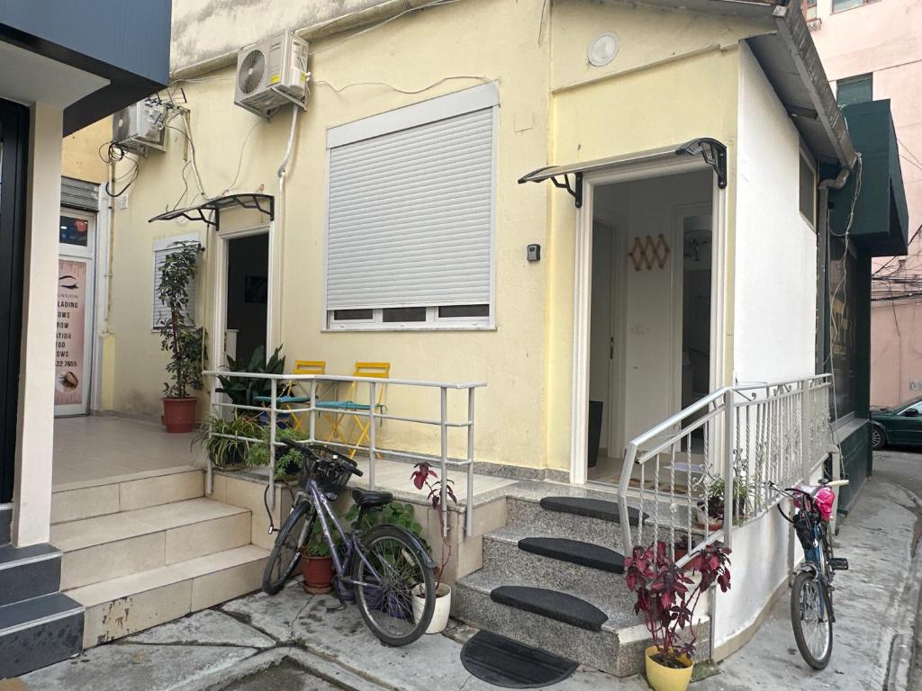 Mira Hotel