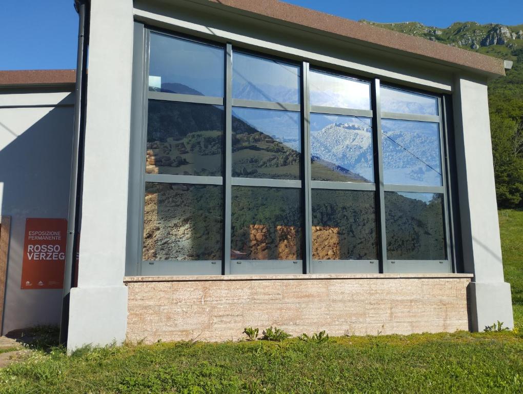 Nespecifikovaný výhled na hory nebo výhled na hory při pohledu z bed and breakfast
