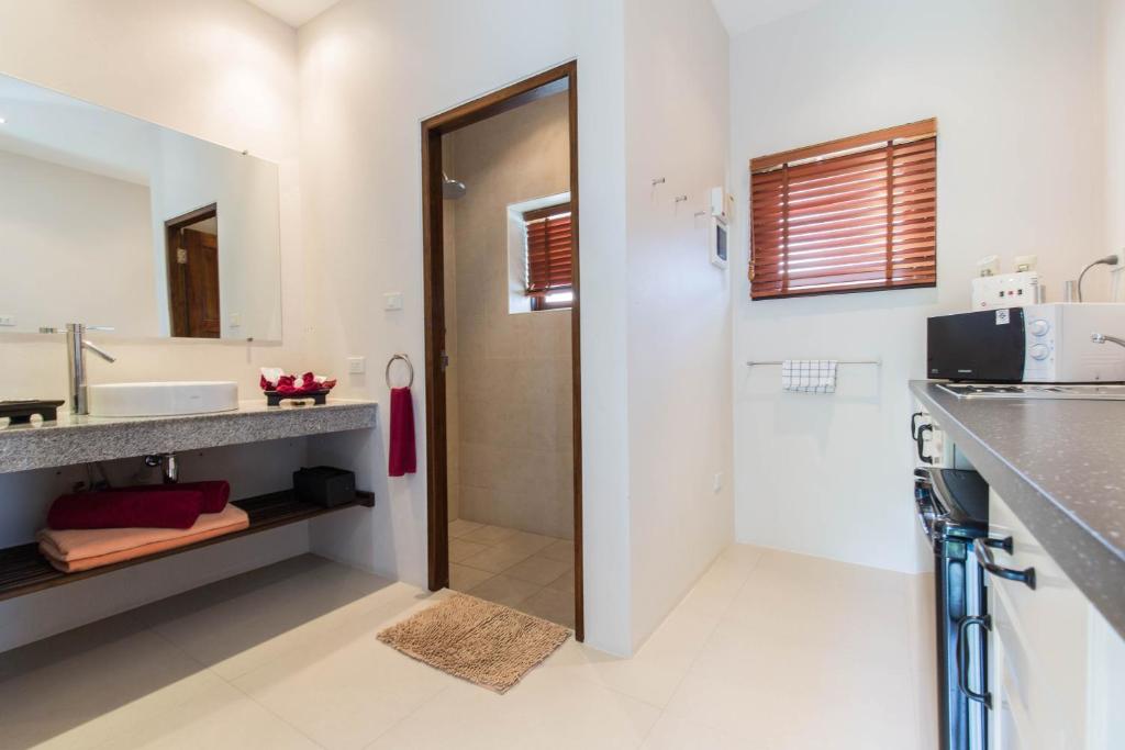 Koh Phangan Pavilions Serviced Apartments - 7