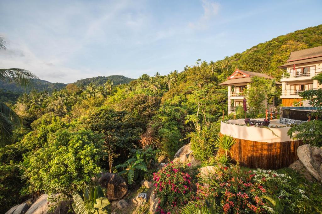 Koh Phangan Pavilions Serviced Apartments - 2