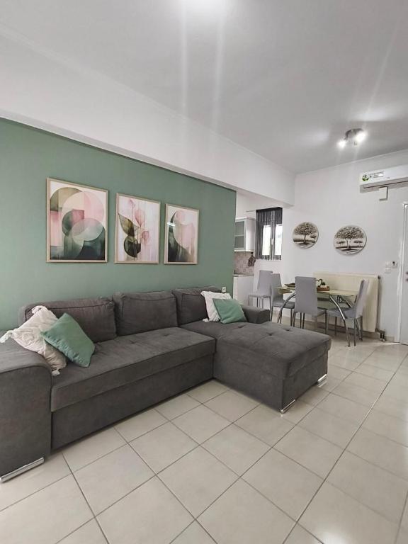 A seating area at Dreamy Apartments Corfu