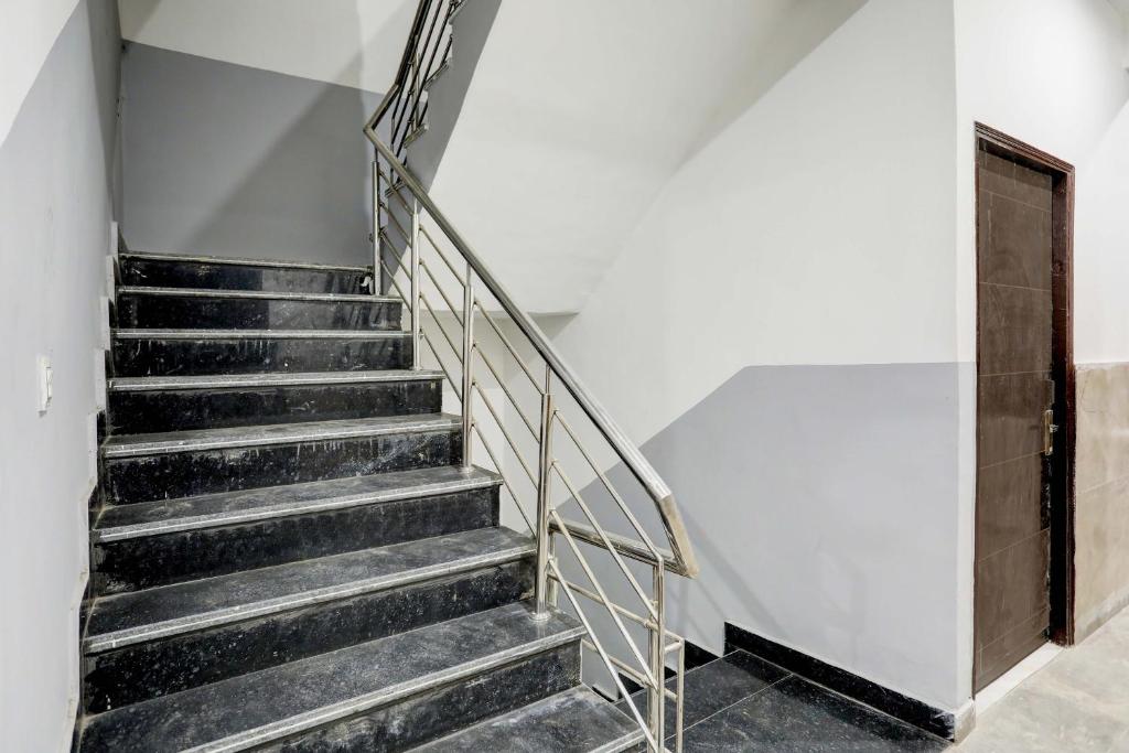 Fotografie z fotogalerie ubytování Hotel O Aarav Residency v destinaci Noida