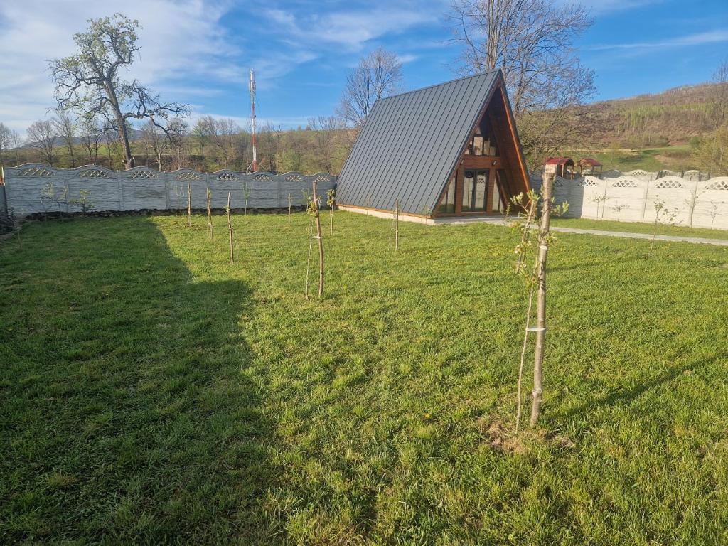 Zahrada ubytování GOLD A-frame Peștera Urșilor