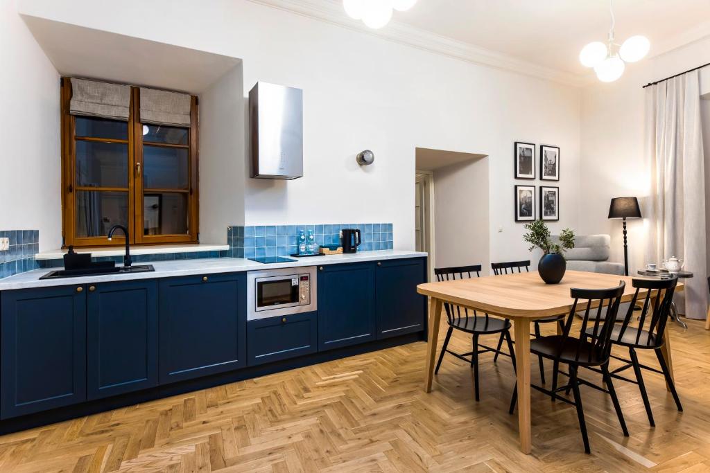 EASY RENT Apartments- Fontana Boutique - 10