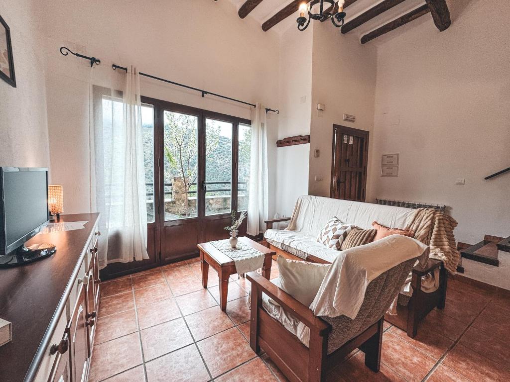 A seating area at El Vergel de Berchules