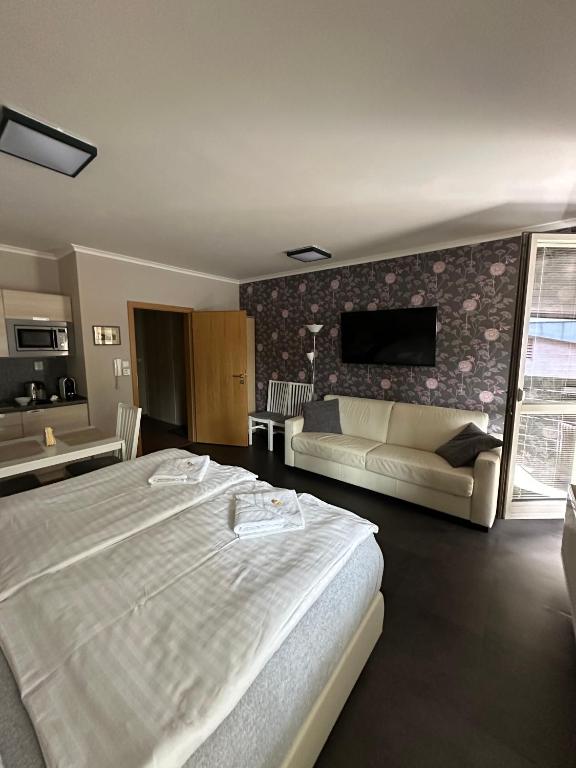 Harrachov Resident Apartments "Terrace & Chill" - high speed WiFi, možnost snídaně, Smart TV, Netflix, Disney plus - 4