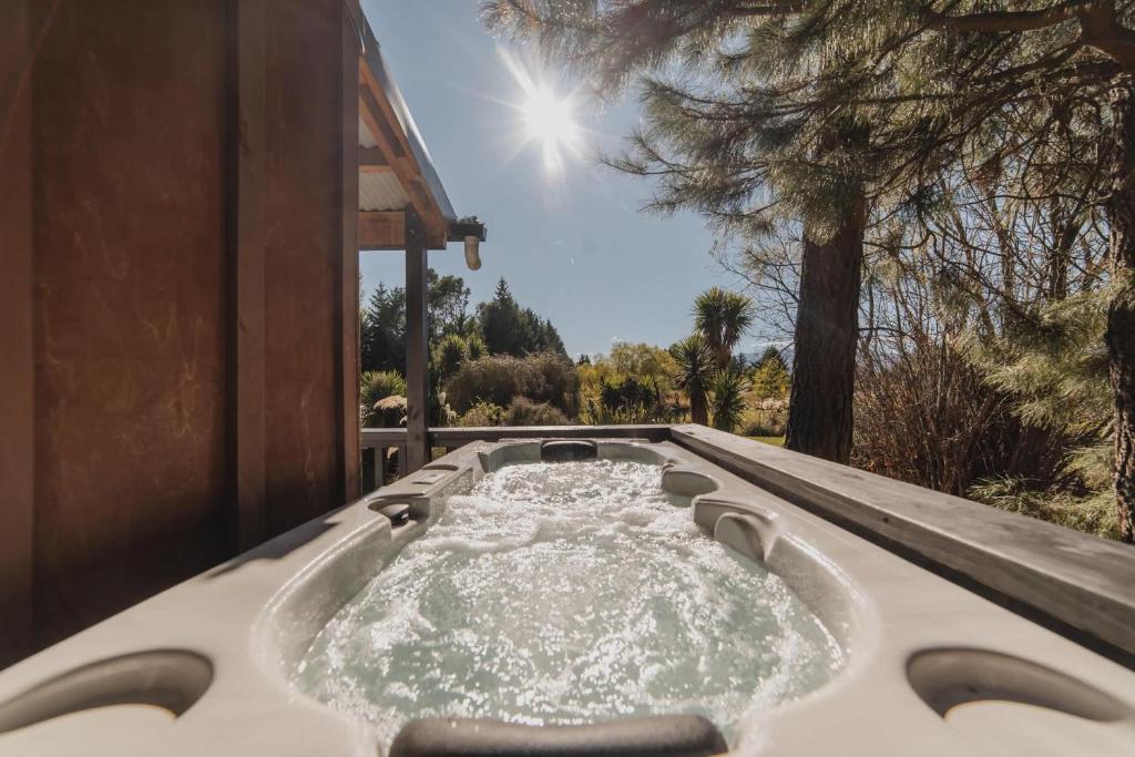 Lake Tekapo Comet Studio - Starry Skies - Resim 6