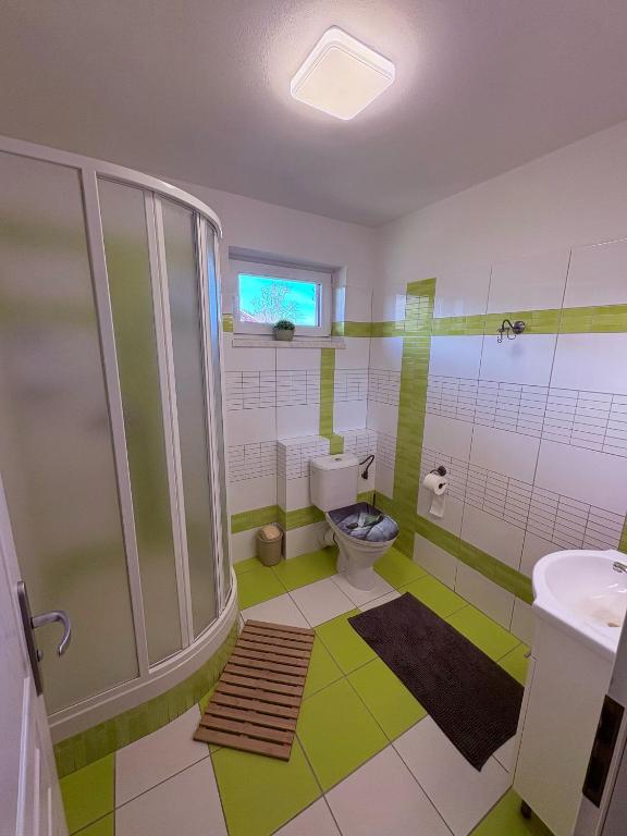 Koupelna v ubytování Apartmány u tenisového kurtu