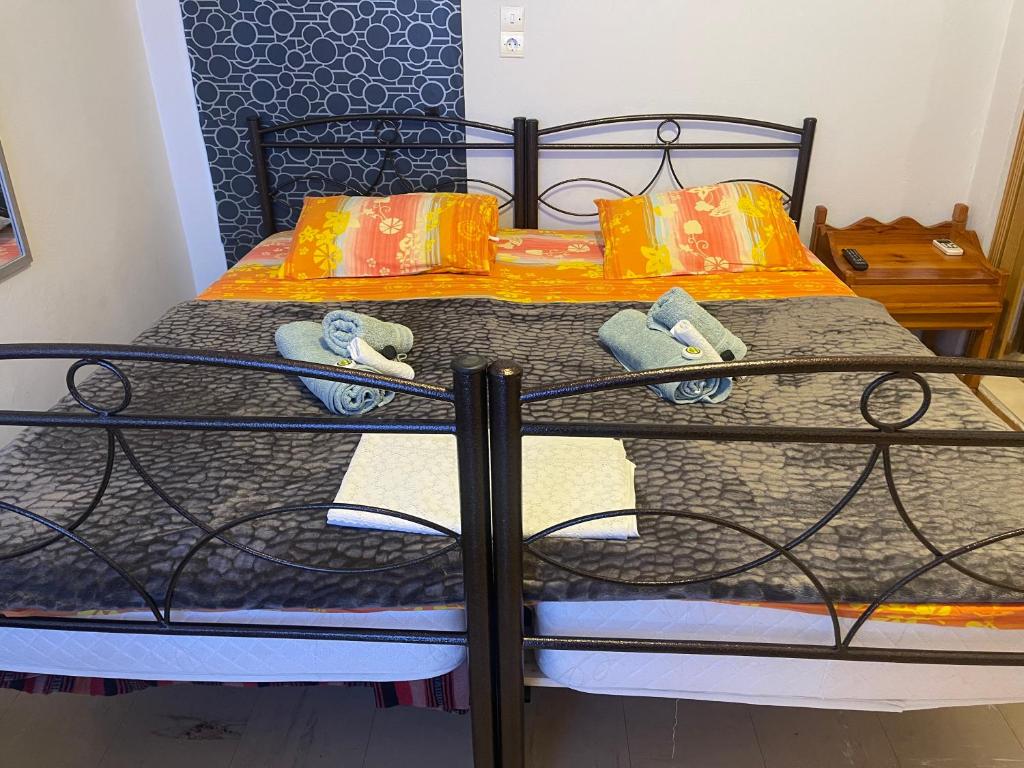 Postel nebo postele na pokoji v ubytování Pislis Rooms
