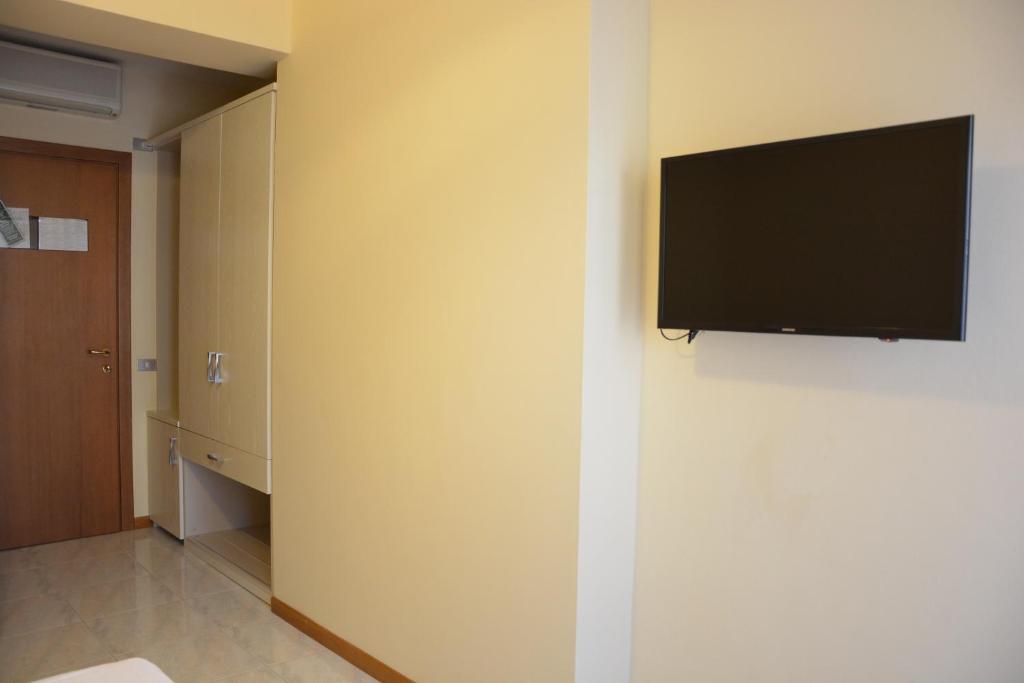 TV a/nebo společenská místnost v ubytování Hotel Giotto