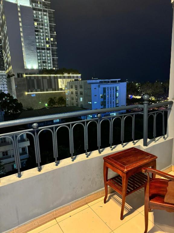 Balkón nebo terasa v ubytování Tuệ Tĩnh