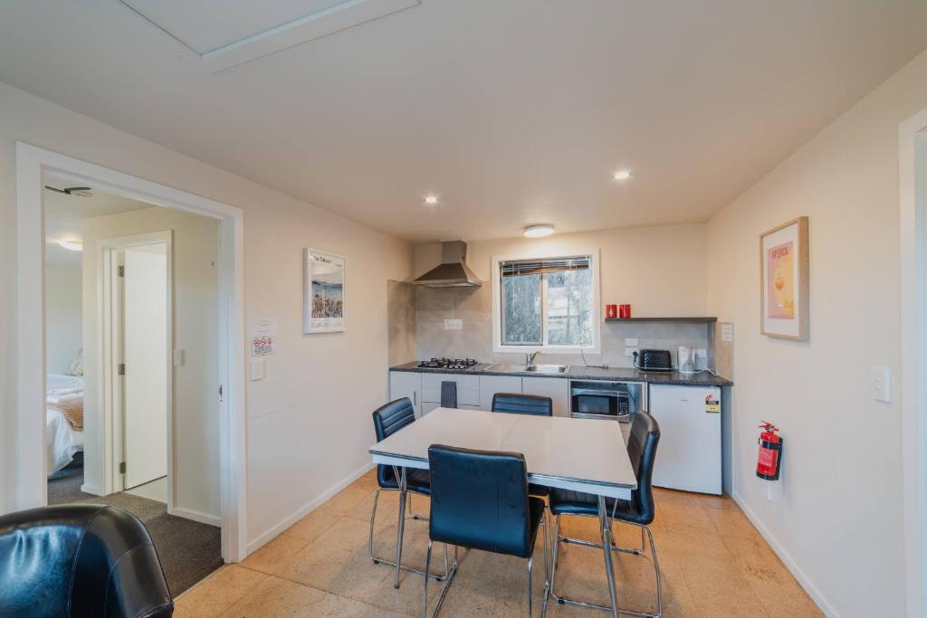 Moonbeam Nights - Kitchenette Parking Sleeps 3 - Resim 11