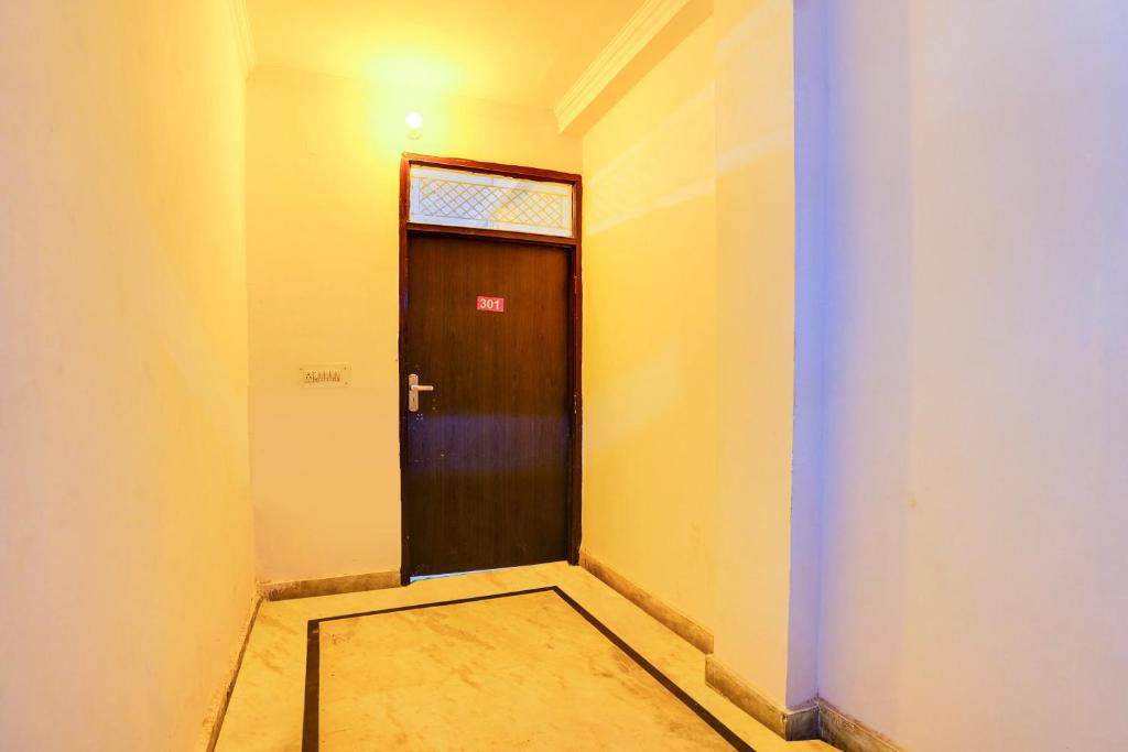 Super Hotel O R S Residency
