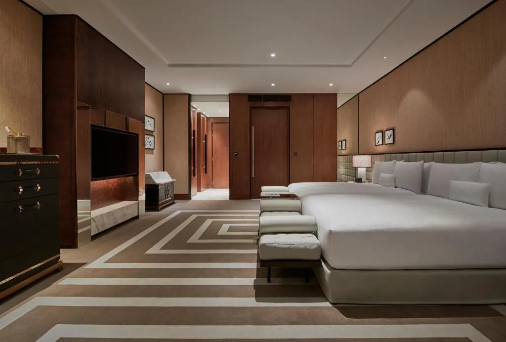 Deluxe Queen Room - Mobility Accessible