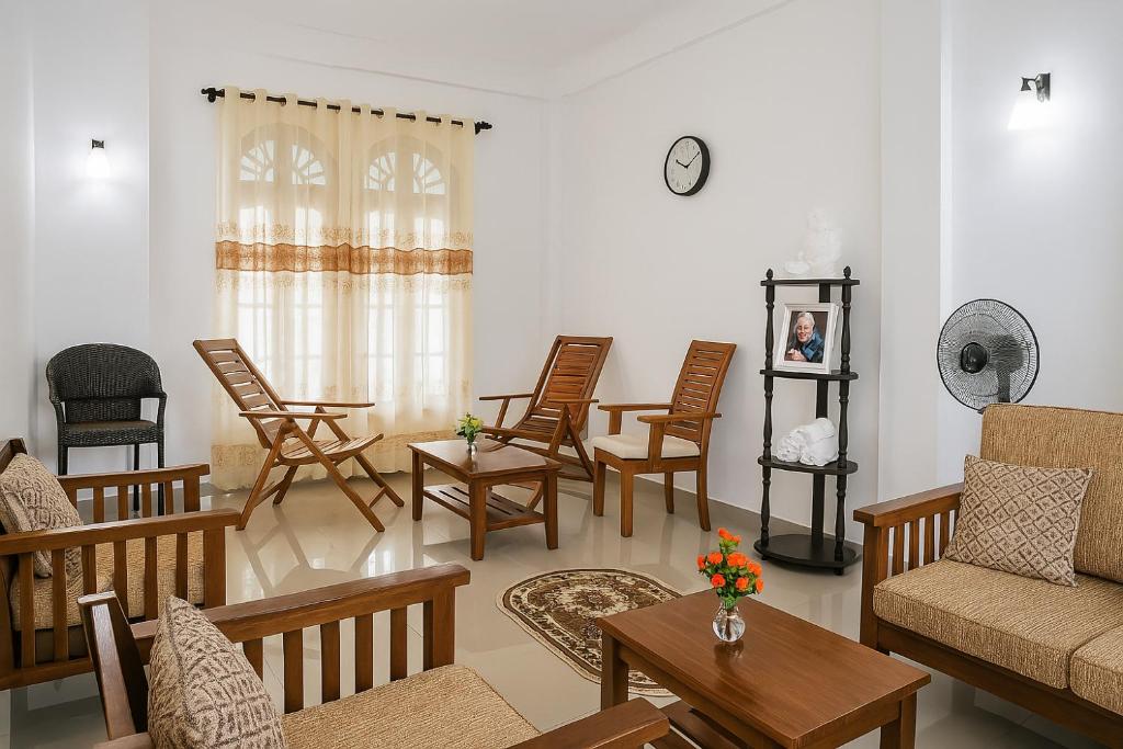 Posezení v ubytování Hostel Colombo Airport
