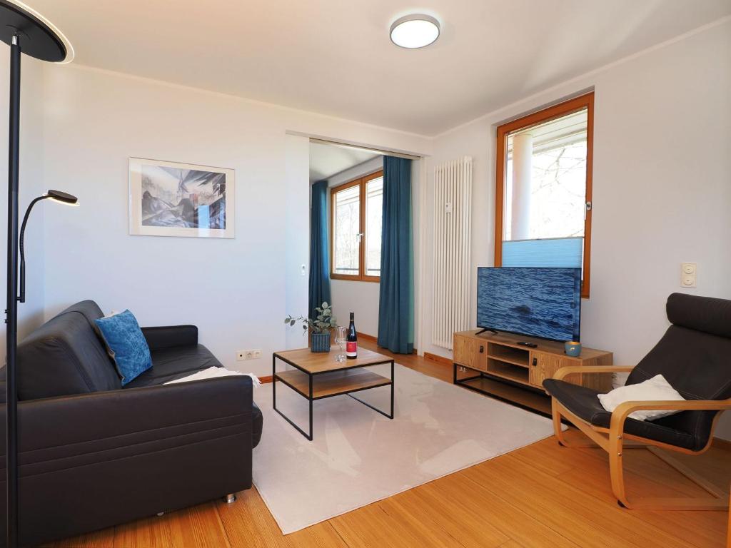 O zonă de relaxare la Kaiservillen Heringsdorf - Ferienwohnung mit 1 Schlafzimmer und Balkon D232